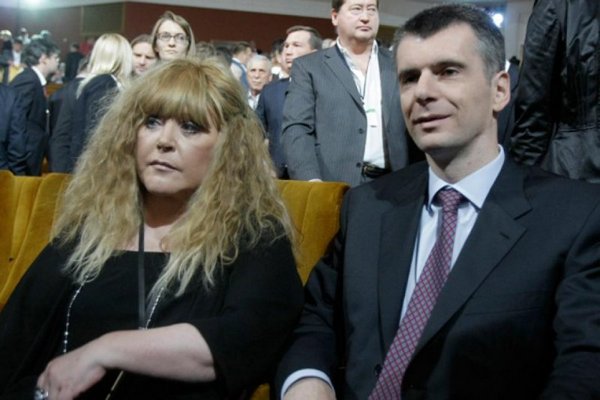 Примадонна активно агітує за кандидата