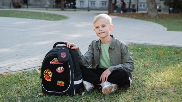 Як зібрати дитину до школи та нічого не забути? Корисні поради для батьків та орієнтовний список товарів