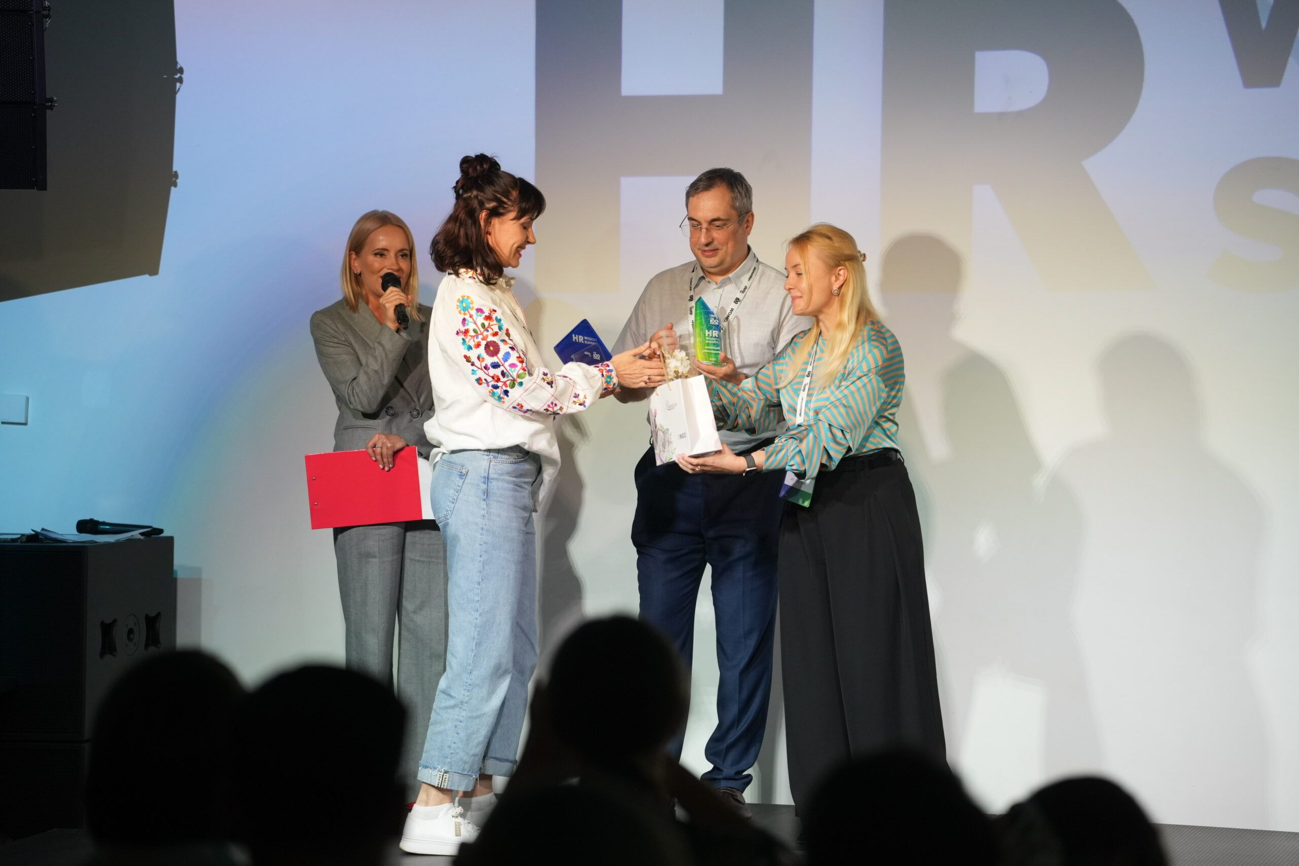 Як HR перетворює кризу на точку зростання — підсумки HR Wisdom Summit 2025