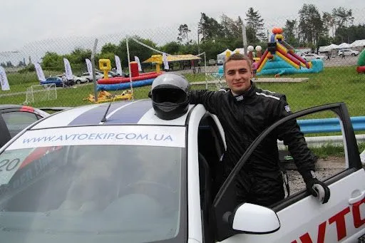 Три дисциплины. Один сезон. Один пилот.